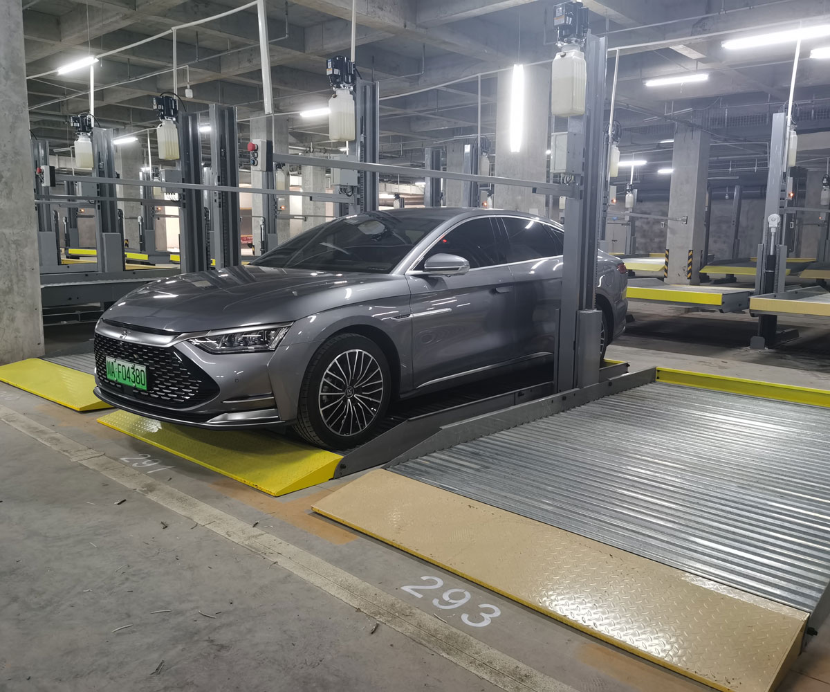 雷波四柱簡易式立體停車位維保