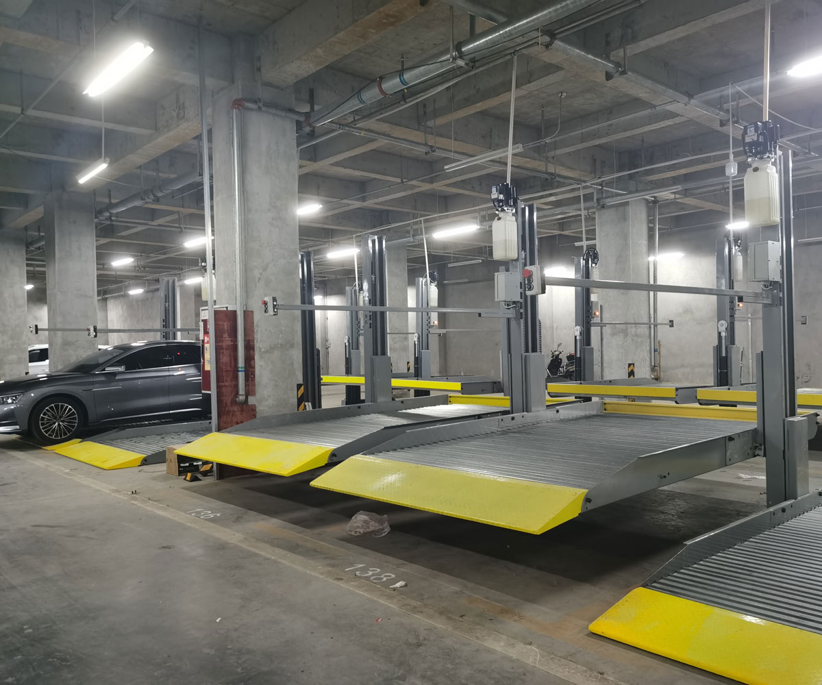 2層簡易升降類停車設(shè)備回購.jpg