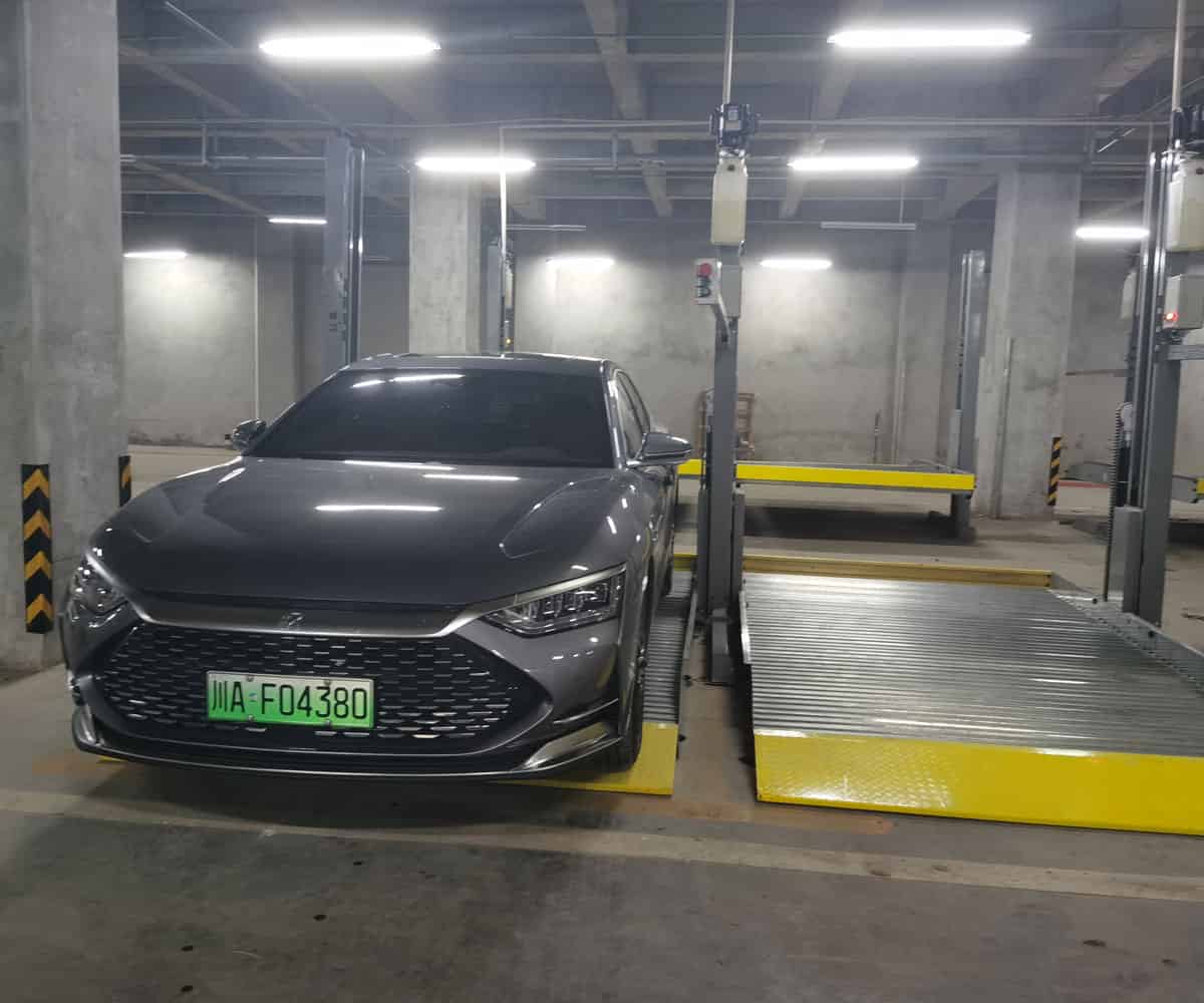 新津PJS兩柱簡易升降機械式立體停車設備