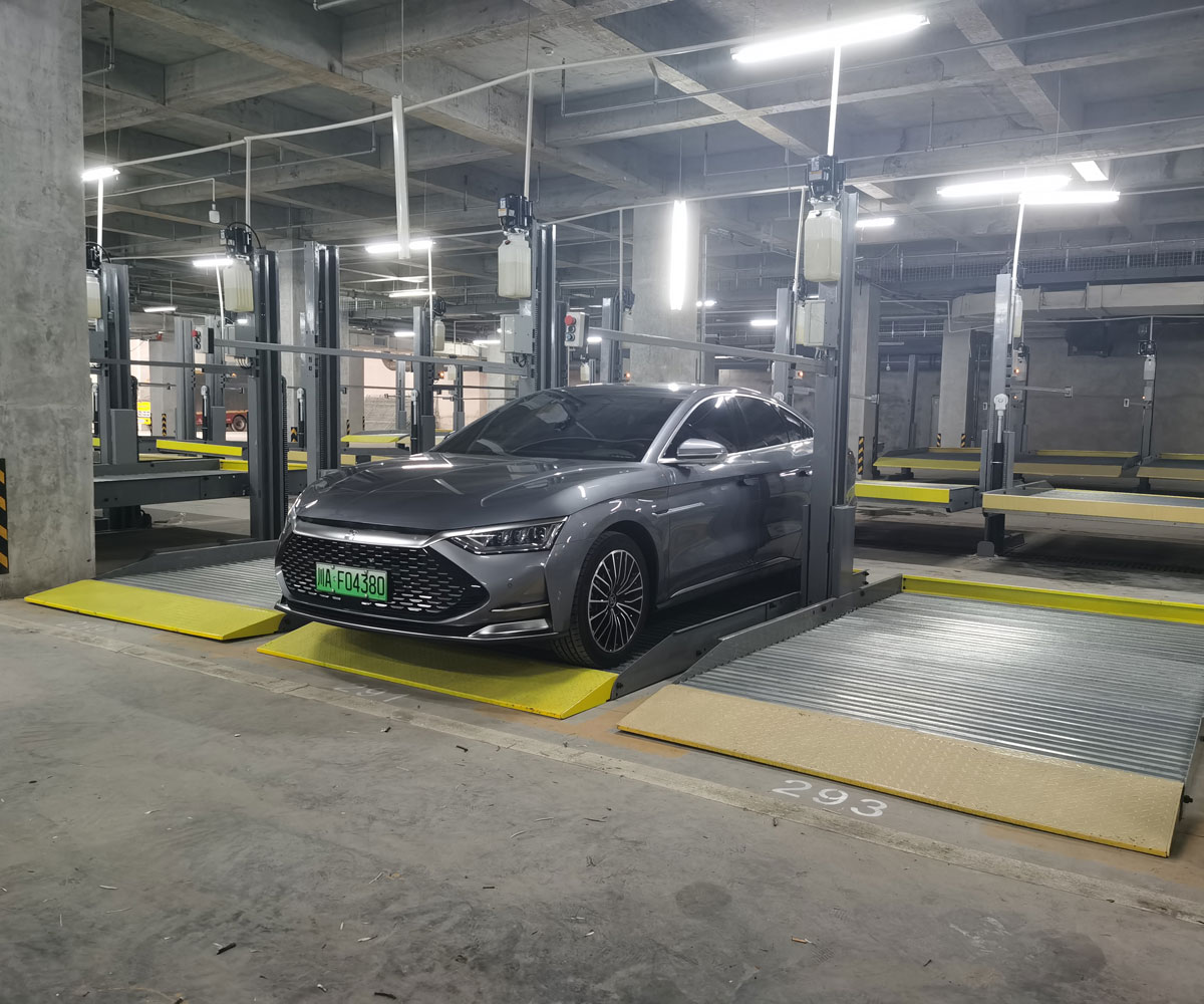 PSH機械式立體停車設(shè)備過驗收.jpg